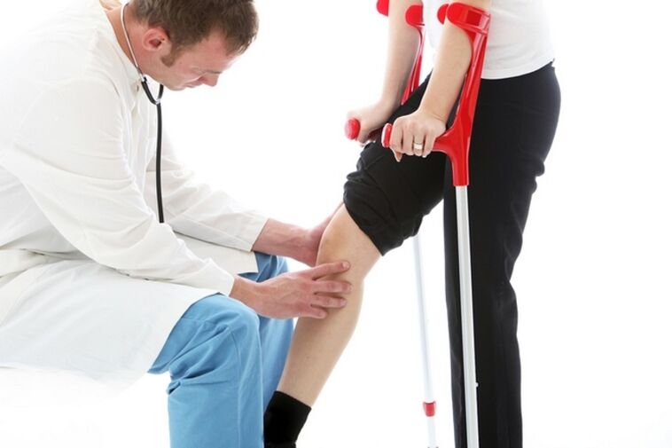Inspectionavdêriya kemilek nexweşek bi arthrosîzka hevbeş a kemikê
